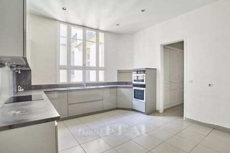 Paris XVIe - Place d'Iéna. - Photo 2