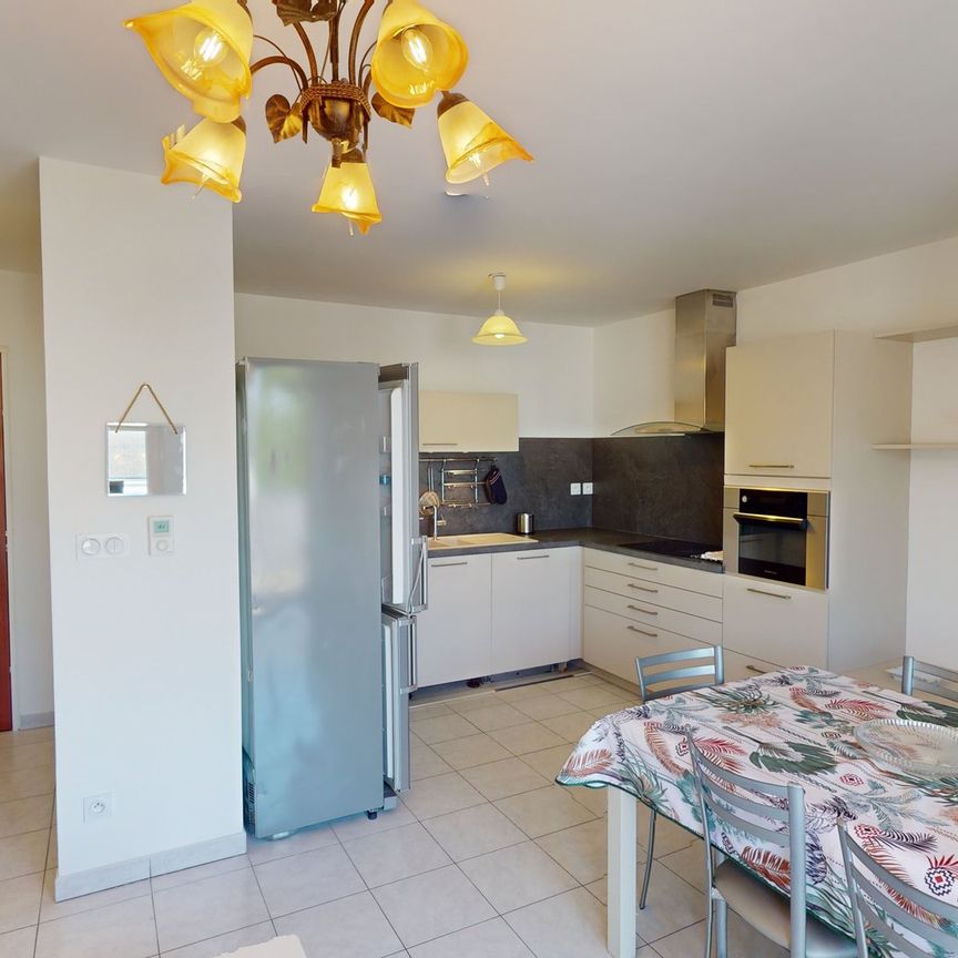 Location Appartement 2 pièces 47m² - Photo 1