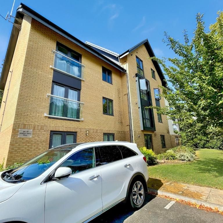 2 bedroom apartment to rent - Photo 1