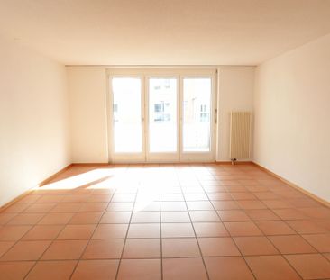 Helle Familienwohnung an bester Lage! - Photo 2