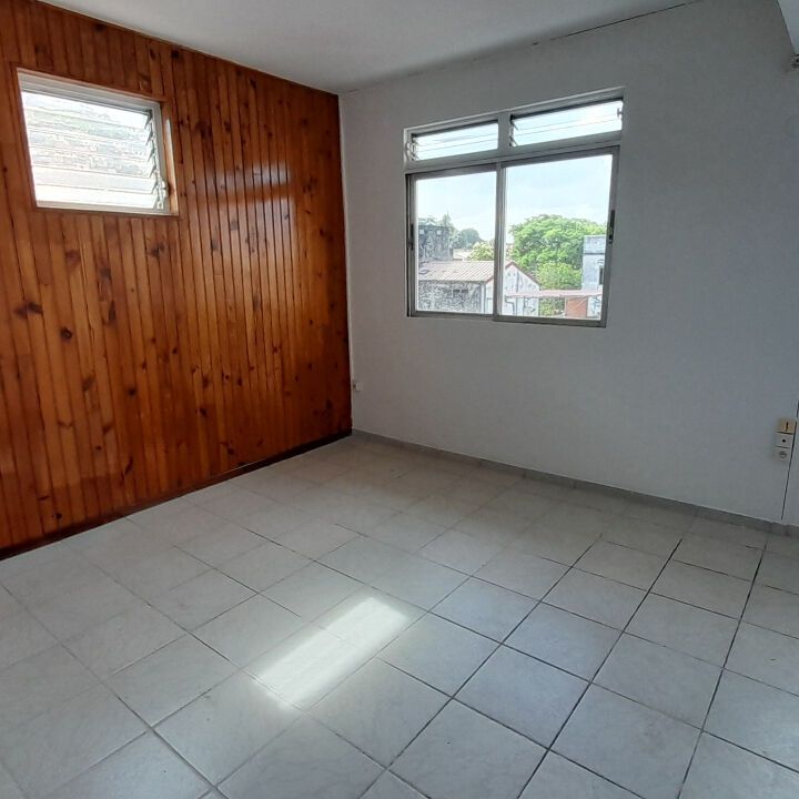 Location appartement 1 pièce, 16.65m², Fort-de-France - Photo 2