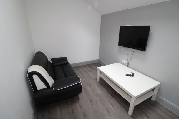 Union Court Flat 3, Union Street, PRESTON, Lancashire PR1 2HD - Photo 1