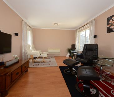 LOVELY HOME - Photo 1