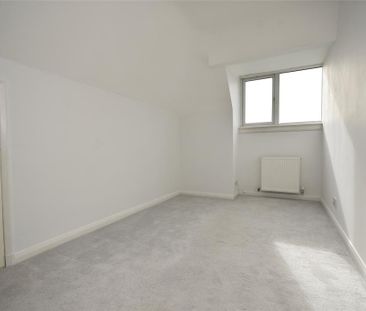 4 bedroom detached house to rent - Photo 5