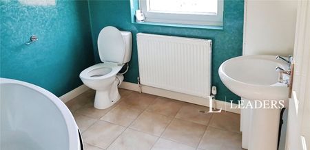 3 bedroom house to rent Jacobs Street, Lowestoft, NR32 - Photo 4