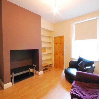 2 Bed - Wolseley Gdns, Jesmond - Photo 1