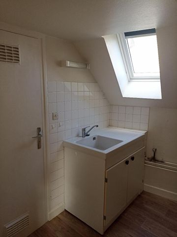 Location Appartement 1 pièce 17m² VICHY 03200 - Photo 2