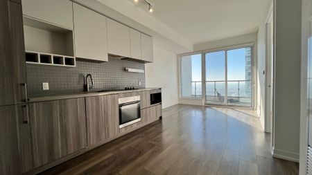 For Lease - 898 Portage Parkway Unit# 5508, Vaughan, Ontario - Photo 4