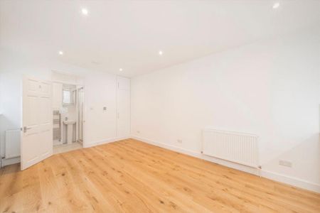 Studio to rent - Photo 2