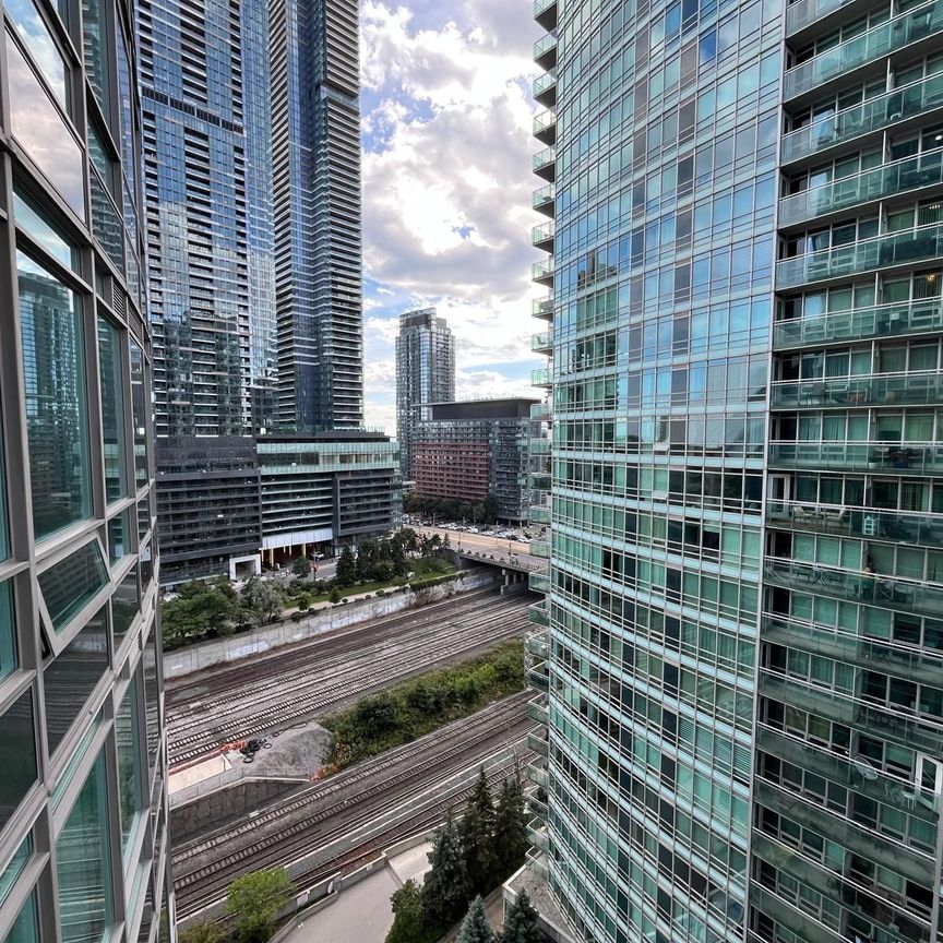 For Lease - 373 Front Street Unit# 1902, Toronto, Ontario - Photo 1