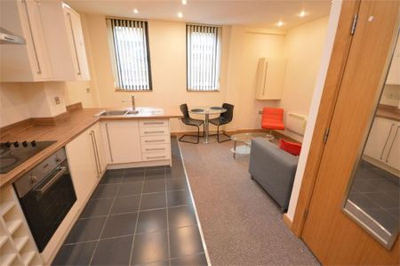 1 bedroom apartment to rent - Photo 2