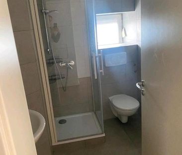 Moderne 3-Zimmer Wohnung mit Einbauküche in Oedheim - Photo 1
