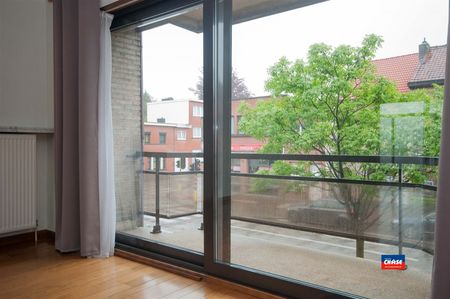 Appartement met 2 slpks, 2 terrassen, zolder en garage - € 925 - Photo 2