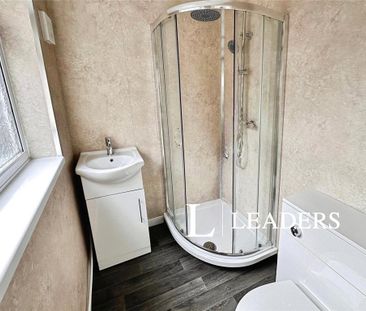 2 bedroom terraced house to rent - Photo 4