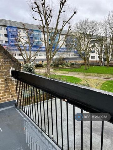 Studio to rent - Photo 5