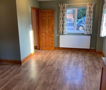 3 bedroom mews to rent - Photo 3