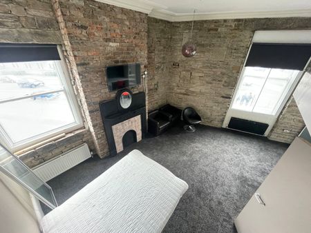 The Zetland, Zetland Street, Huddersf... - Photo 4