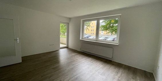 Modernisierte 2 2/2 Zimmer Wohnung mit Balkon zu vermieten! - Foto 3