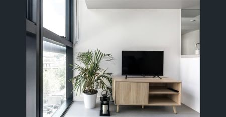 Furnished 1 Bedroom Home, CBD Central Location - Photo 4