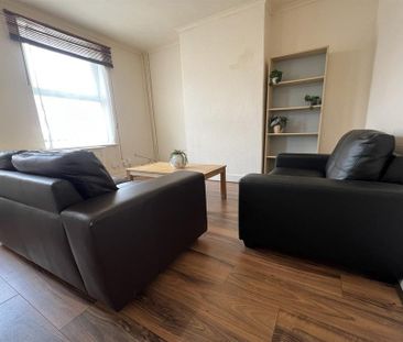 2 bedroom terraced house to rent - Photo 6