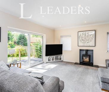 5 bedroom house to rent East Grinstead Road, North Chailey, Lewes, ... - Photo 1