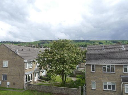 2 bedroom terraced house to rent - Photo 2