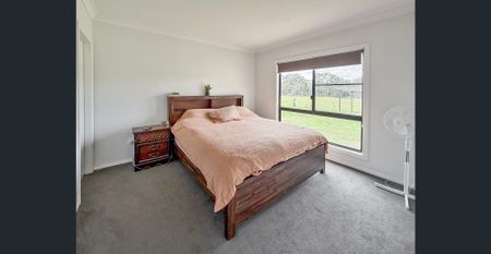 Spacious Family Living Just Minutes from Town - Photo 5