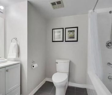 For Lease - 456 College Street Unit# 602 Master Bedroom, Toronto, O... - Photo 5