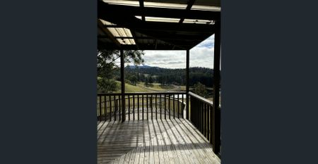 TRANQUIL 4 BEDROOM HOME - Photo 3