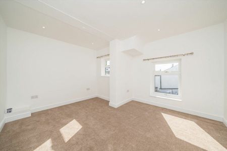 Elm Road, Kingston Upon Thames, KT2 - Photo 3