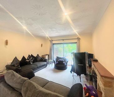 3 bedroom bungalow to rent - Photo 2