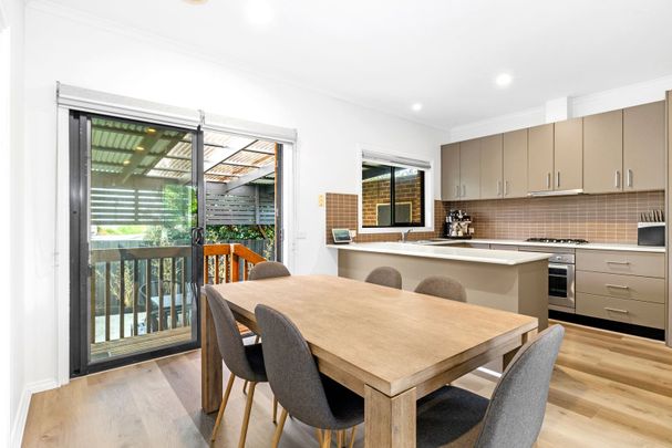 LOVELY THREE BEDROOM HOME - Photo 1