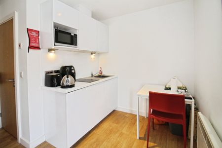 1 bedroom studio apartment to rent - Photo 5
