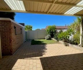 MOVE IN ON MEROPE! - Photo 2