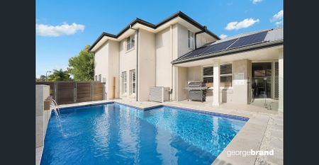 EXCEPTIONAL FAMILY HOME - Photo 3