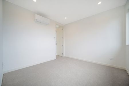 Brand new and close to the beach - Photo 4