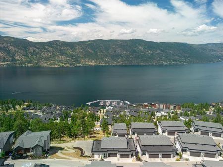 Gorgeous Townhome – McKinley Beach - Photo 4