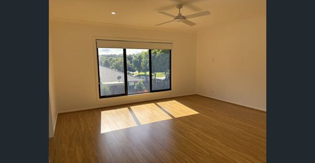 6 Prosperity Court, CALAMVALE - Photo 1