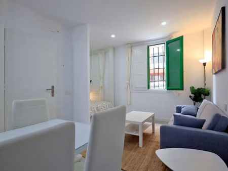 Calle de Guadarrama, Madrid, Community of Madrid 28011 - Photo 2