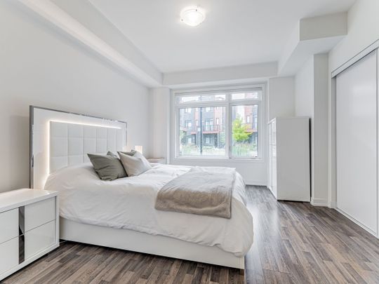 For Lease - 370C Red Maple Road Unit# 77, Richmond Hill, Ontario - Photo 1