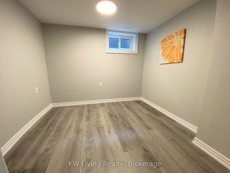 20 Kimberdale Crescent #Basement - Photo 4