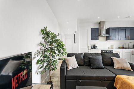 Fishers Lane - Photo 4