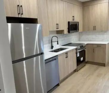 Biola's Basement Close to Downtown | 602 27 Avenue Northwest, Calgary - Photo 1
