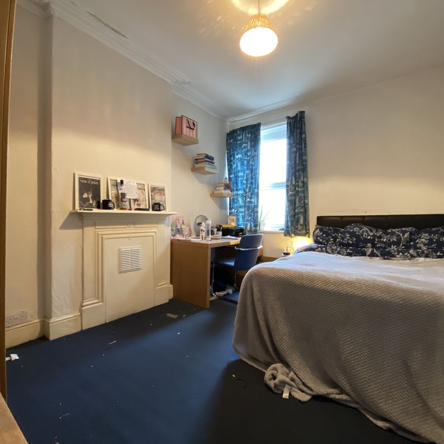 Monthermer Road, Cathays - Photo 1