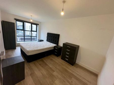 2 bedroom apartment to rent - Photo 3