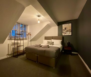 3 bedroom Mid Terraced House to let - Photo 6