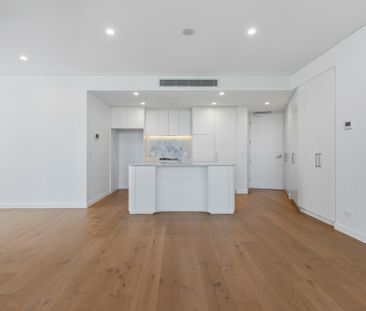 Modern Living with Private Courtyard in Babylon Rouse Hill - Photo 1
