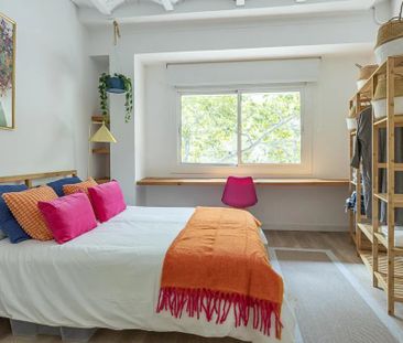 Carrer de Còrsega, Barcelona, Catalonia 08037 - Photo 3