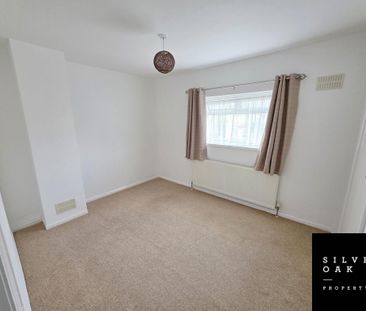 2 bedroom semi-detached house to rent - Photo 4