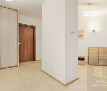 Kawalerka świeżo po remoncie - Zdjęcie 3